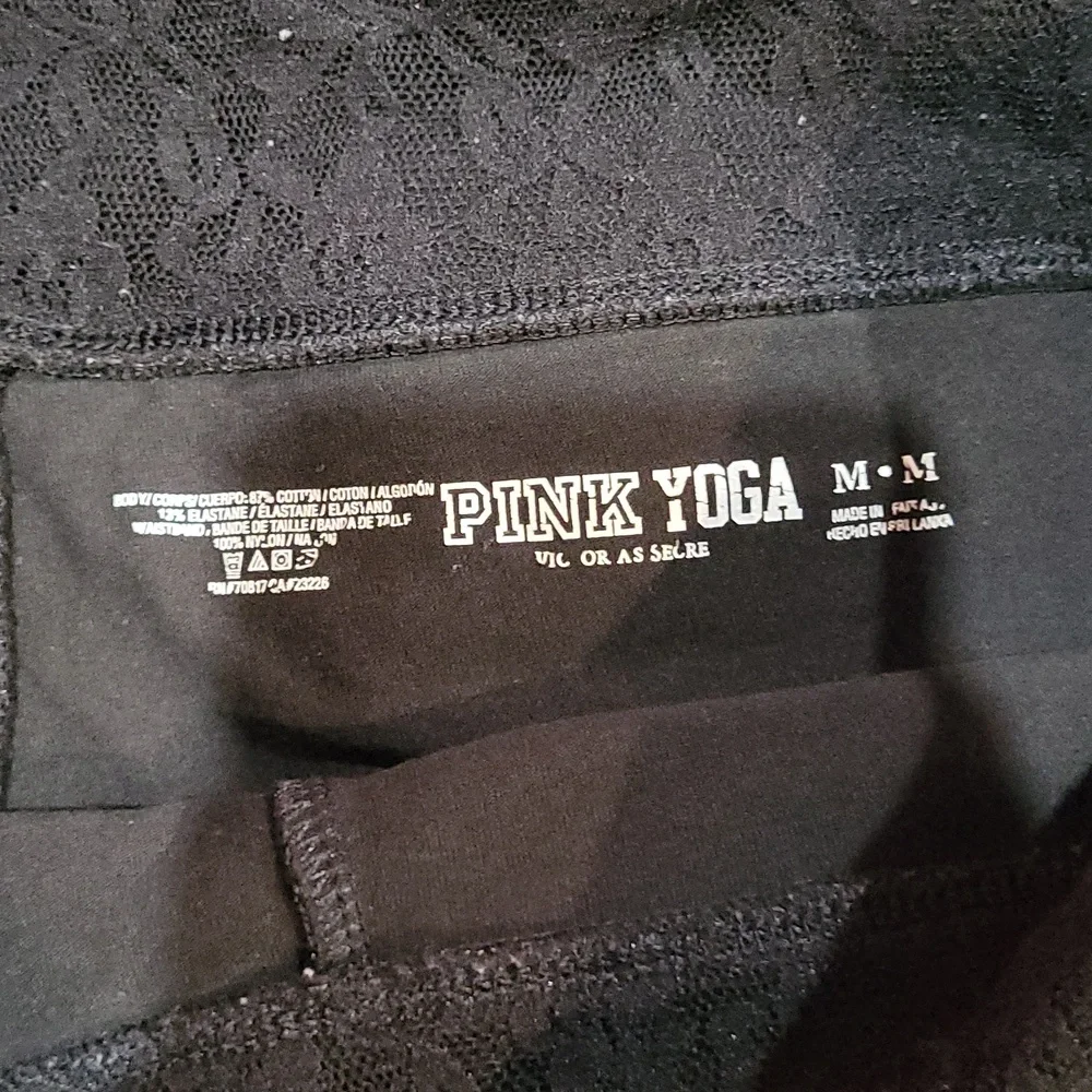 Victoria's Secret PINK Yoga Capri - Picture 8 of 9